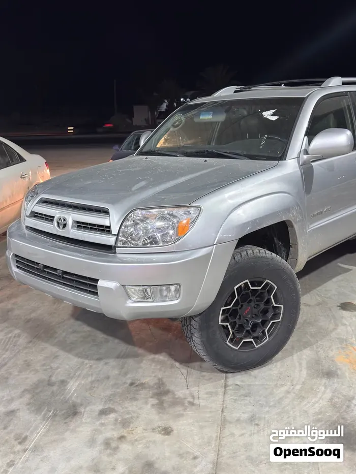 Toyota 4Runner 2004 photo 2