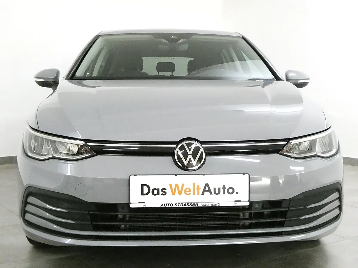 Volkswagen Golf 2022 photo 2