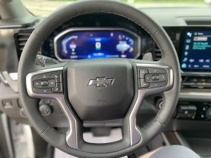 Chevrolet Silverado 1500 2026 photo 4