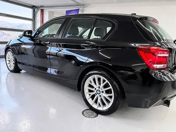 BMW 116D 2011 photo 5