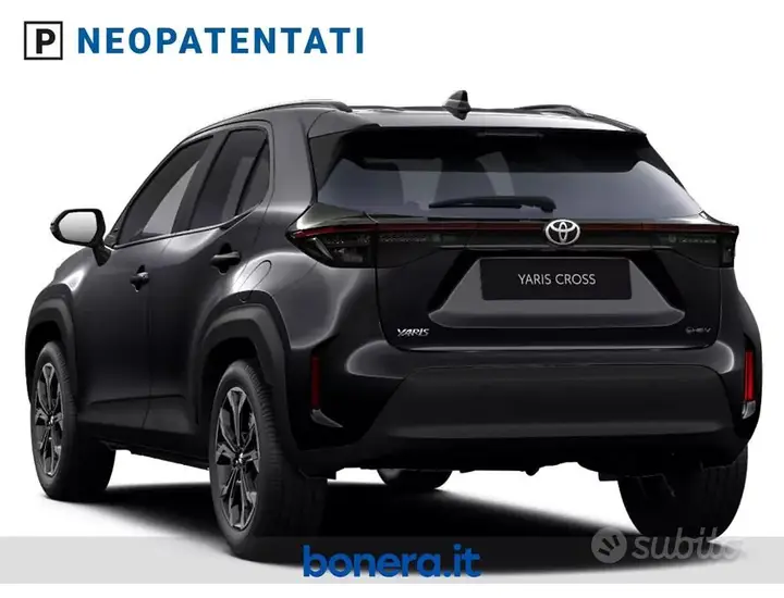 Toyota Yaris Cross 2023 photo 3