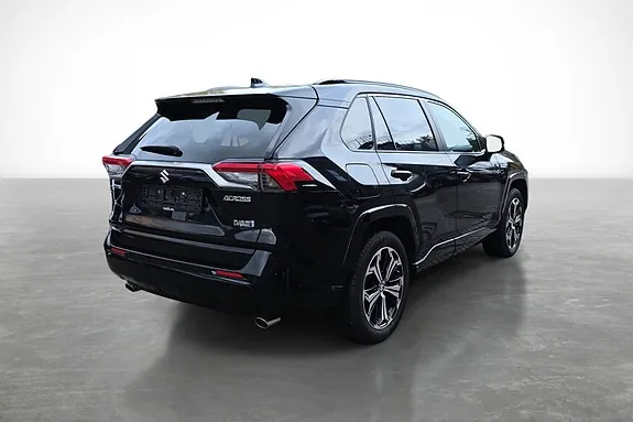 Suzuki Across 2021 photo 5