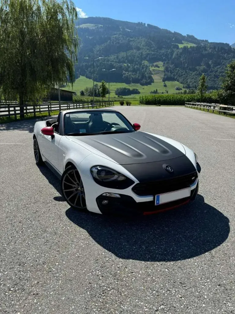 Fiat 124 Spider