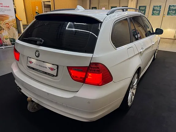 BMW 325I 2009 photo 5