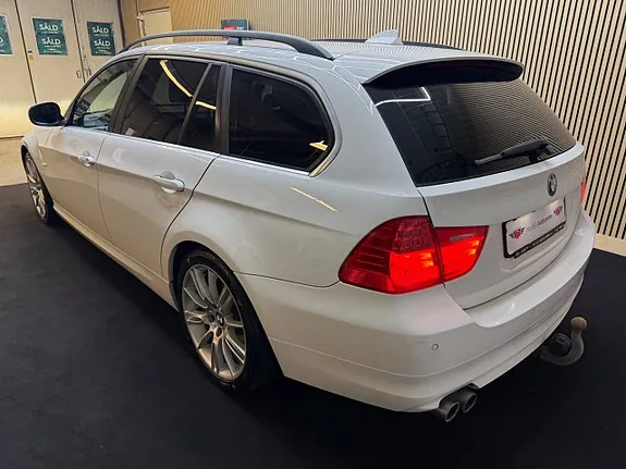 BMW 325I 2009 photo 3