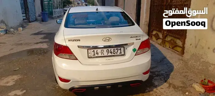 Hyundai Accent 2012 photo 3