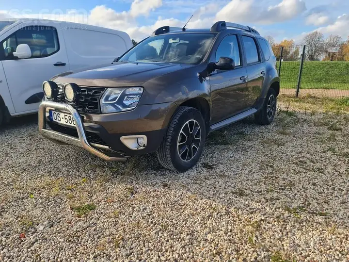 Dacia Duster 2017 photo 2
