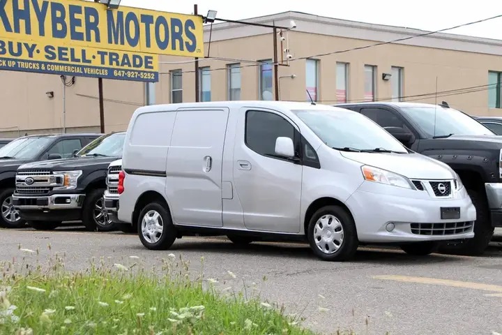 Nissan Nv200