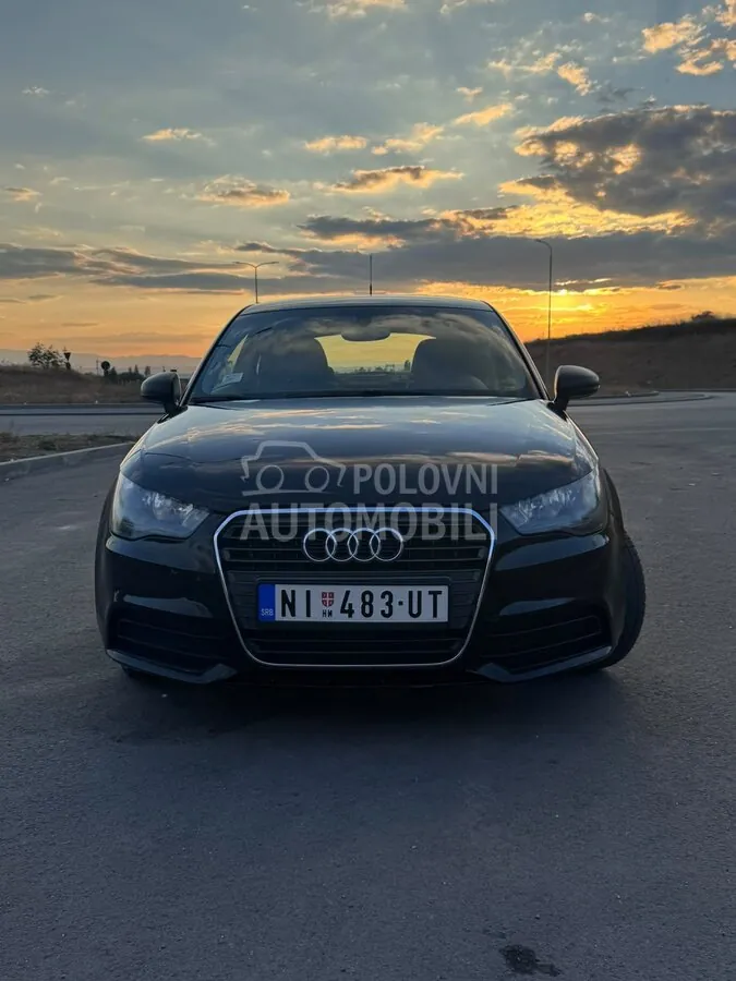 Audi A1 2011 photo 3