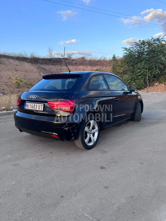 Audi A1 2011 photo 5