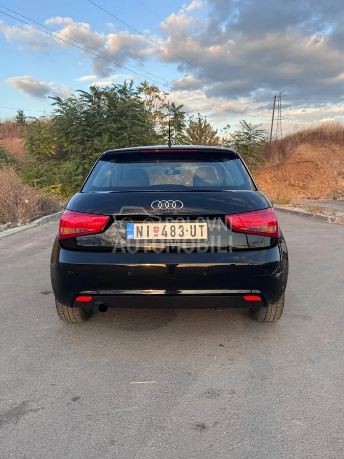 Audi A1 2011 photo 4