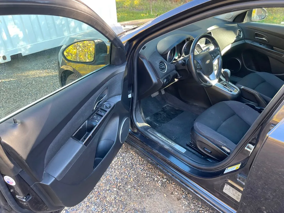 Chevrolet Cruze 2014 photo 3