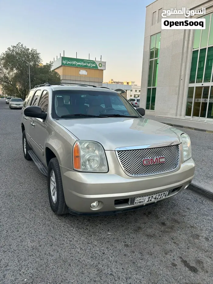 GMC Yukon 2014 photo 5
