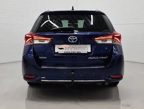Toyota Auris 2016 photo 5
