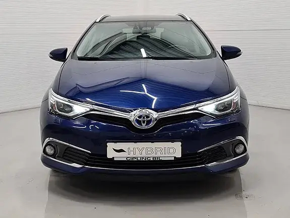 Toyota Auris 2016 photo 2
