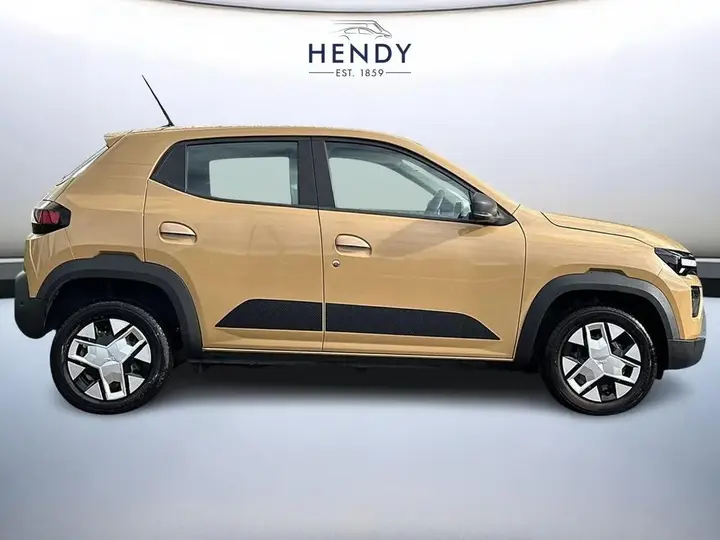 Dacia Spring photo 2