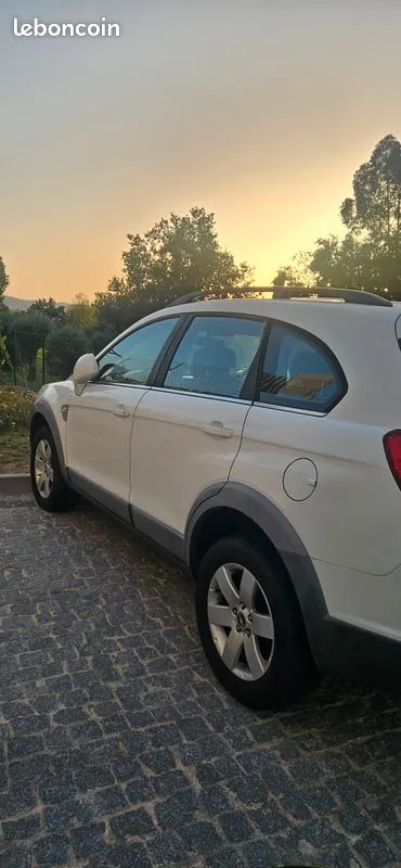 Chevrolet Captiva 2011 photo 2