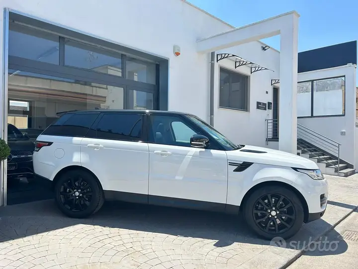 Land Rover Range Rover Sport 2017 photo 5