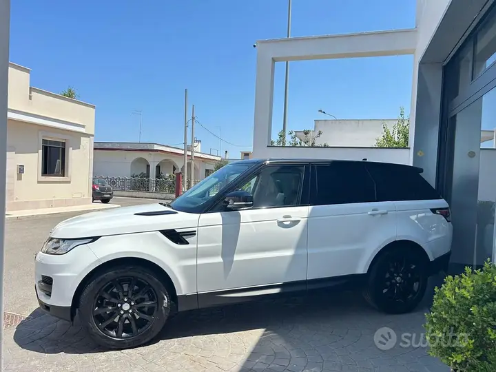 Land Rover Range Rover Sport 2017 photo 4