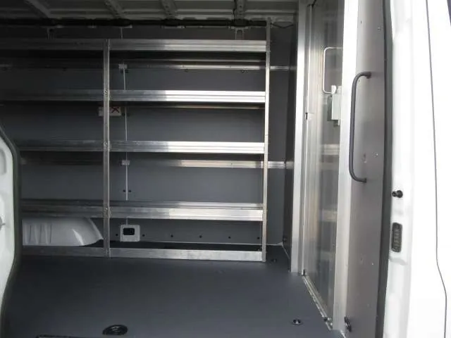 Mercedes-Benz Sprinter 2023 photo 3