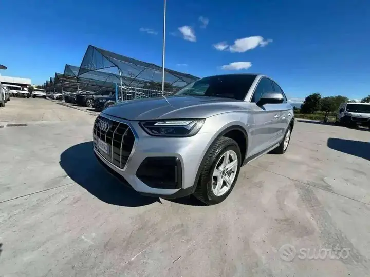 Audi Q5 2023 photo 2