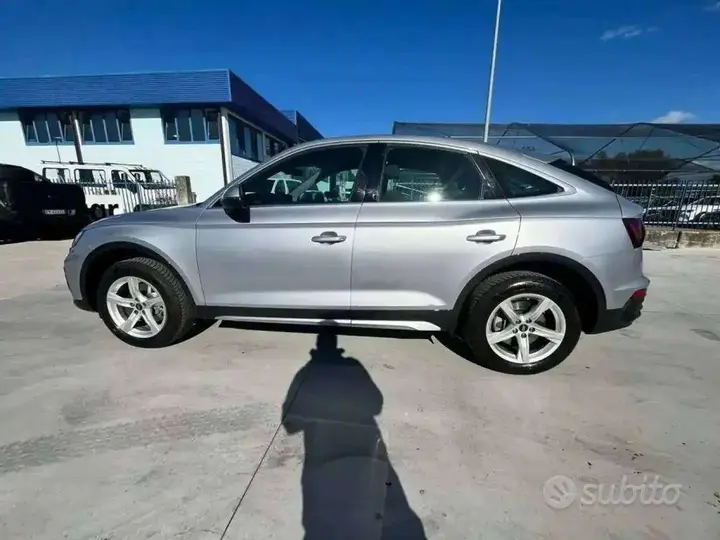 Audi Q5 2023 photo 3