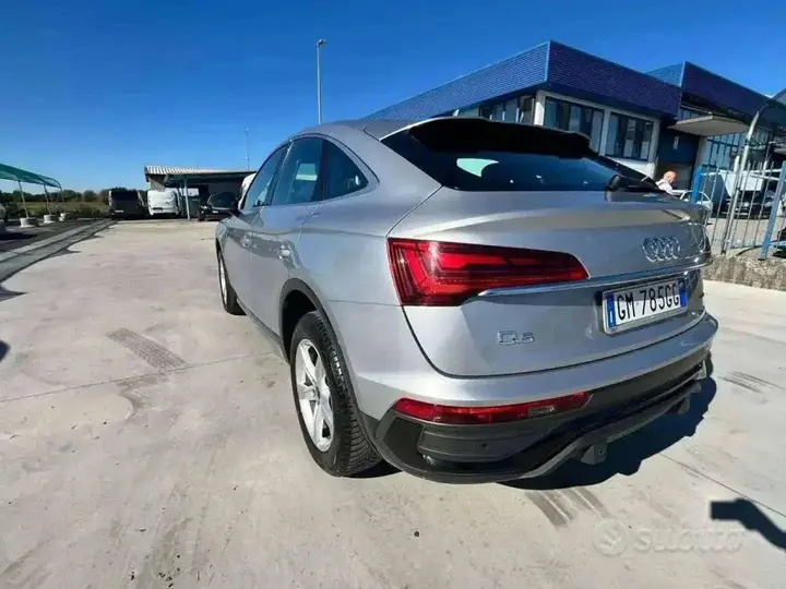 Audi Q5 2023 photo 4