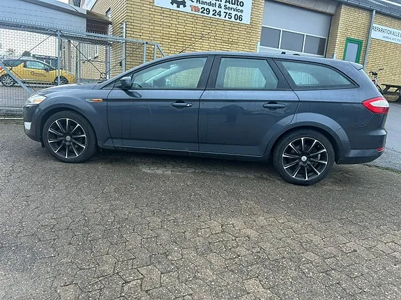 Ford Mondeo 2010 photo 4
