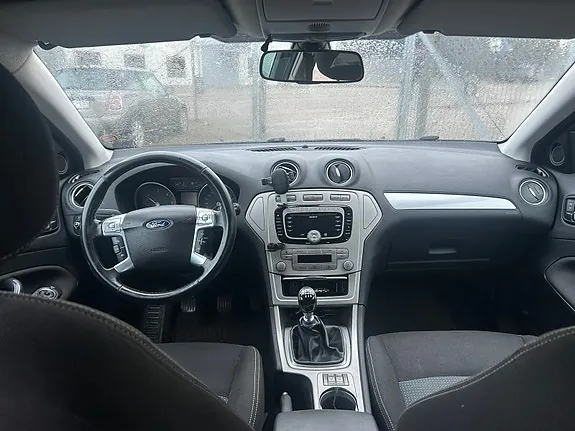 Ford Mondeo 2010 photo 5