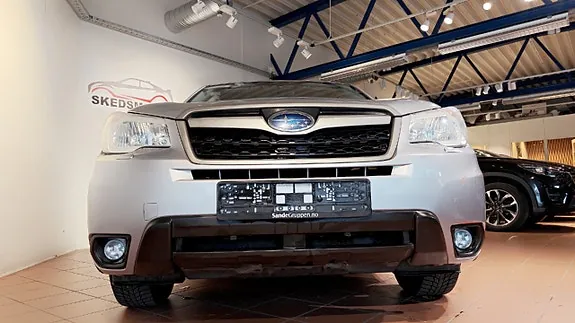 Subaru Forester 2015 photo 2