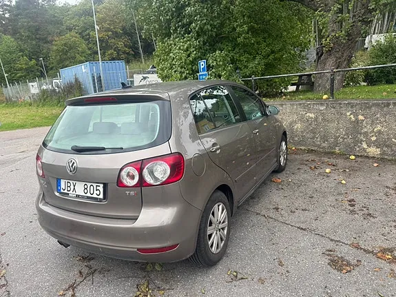 Volkswagen Golf Plus 2011 photo 2