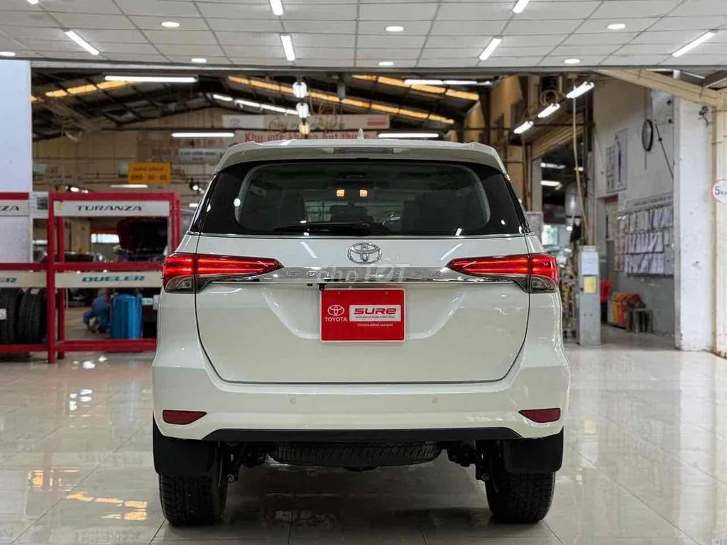 Toyota Fortuner 2018 photo 4