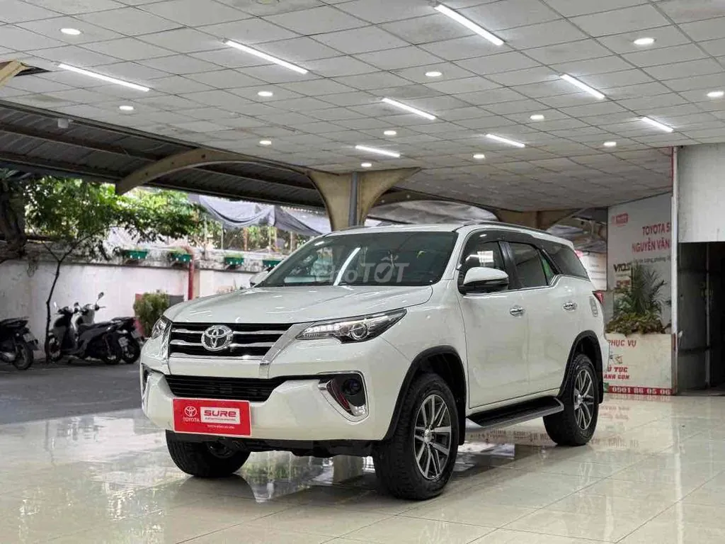 Toyota Fortuner 2018 photo 5