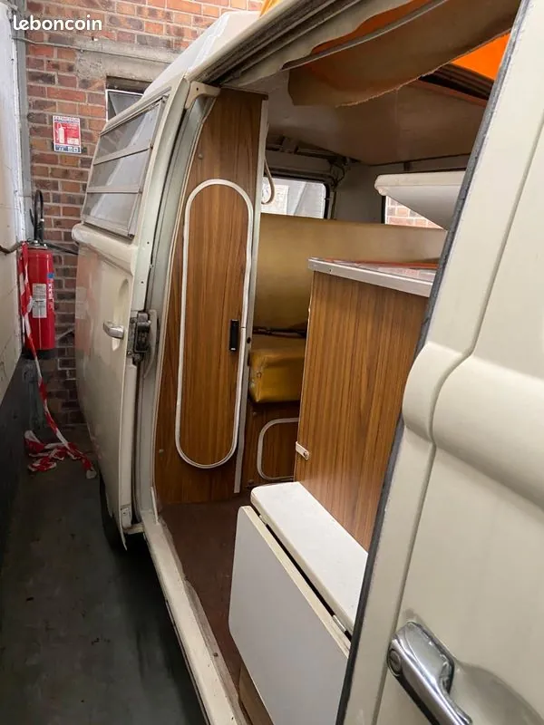 Volkswagen Combi 1972 photo 3