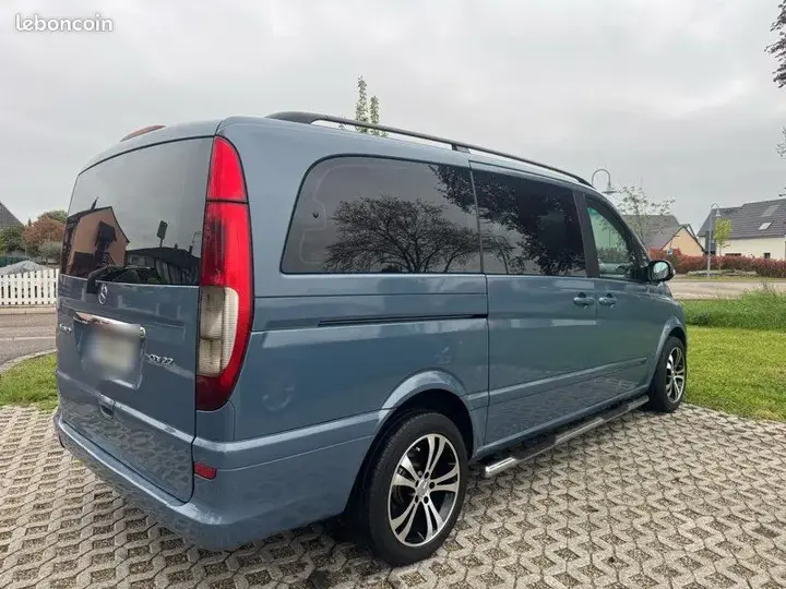 Mercedes-Benz Viano 2004 photo 2