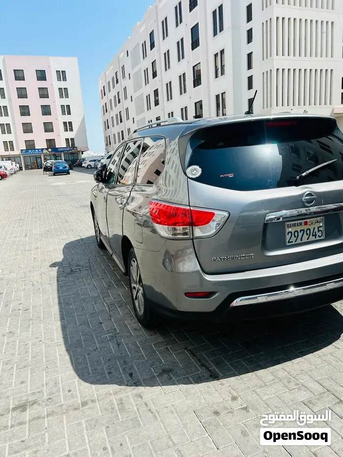 Nissan Pathfinder 2015 photo 4