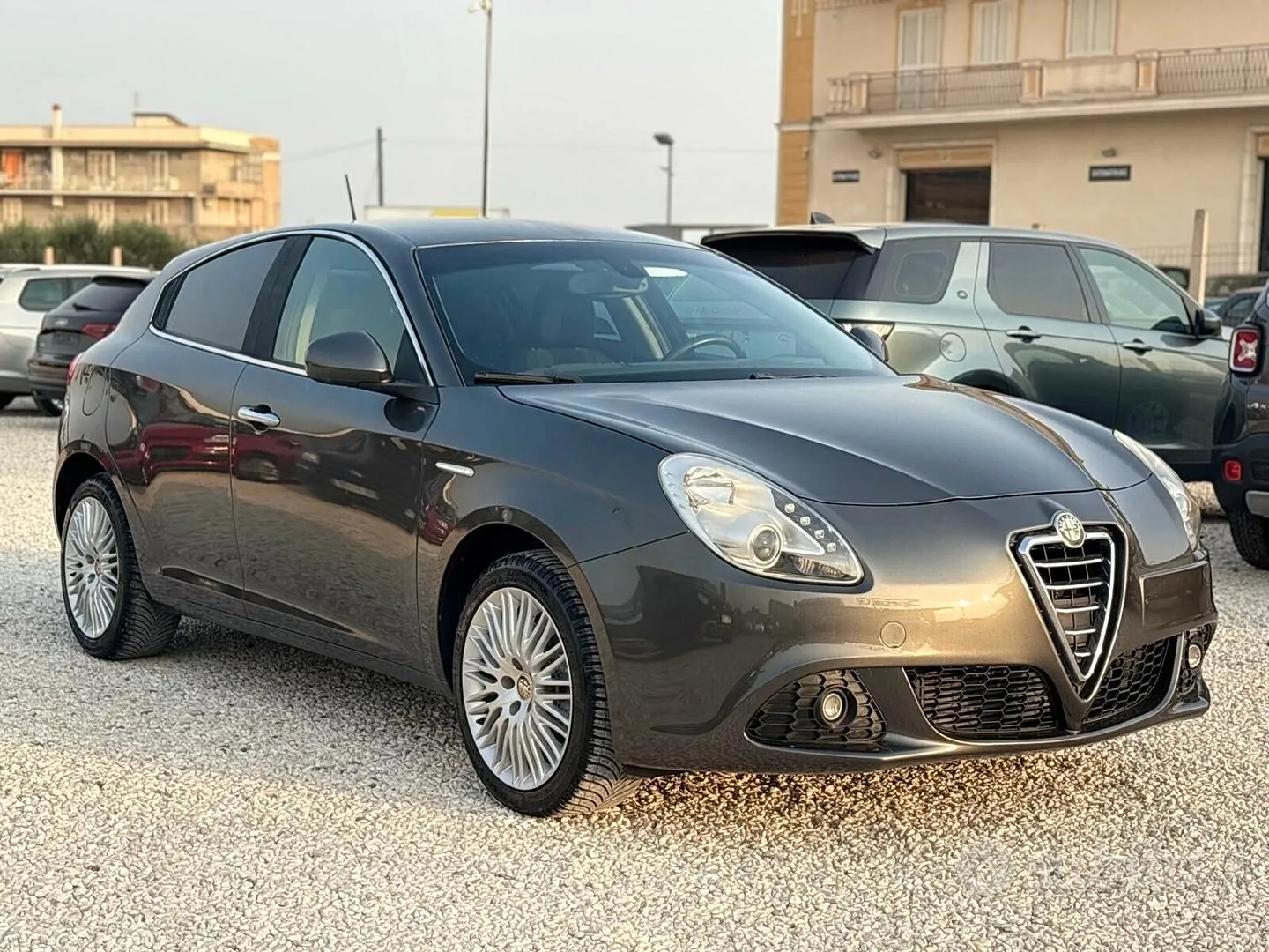 Alfa Romeo Giulietta 2011 photo 3