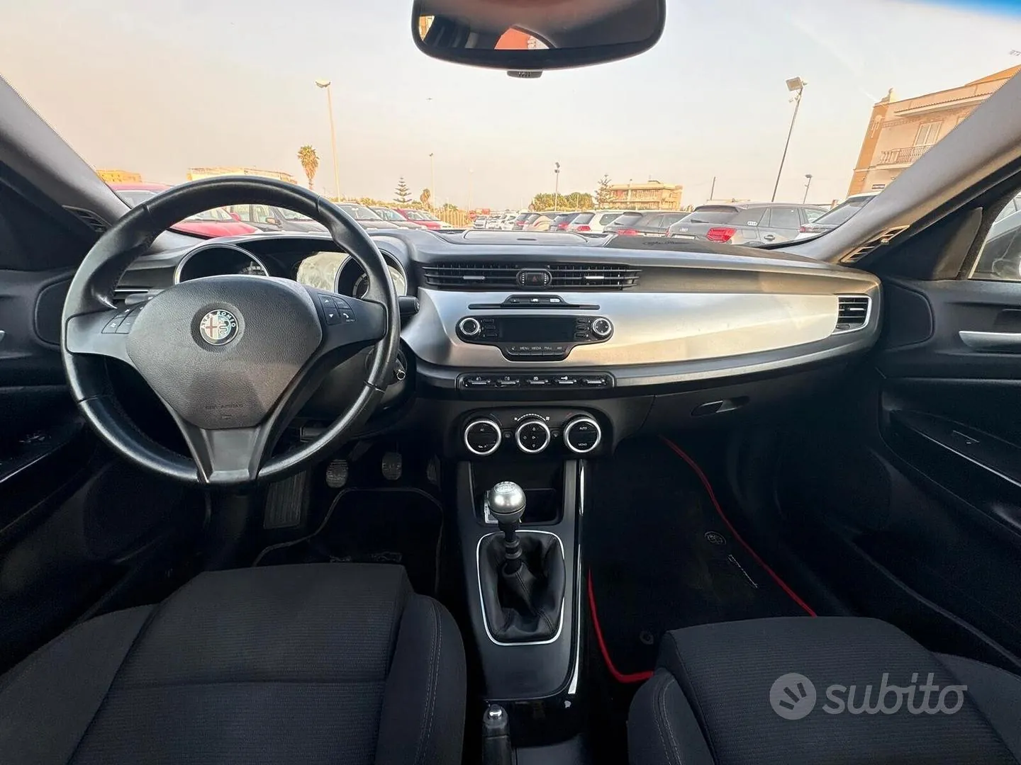 Alfa Romeo Giulietta 2011 photo 4