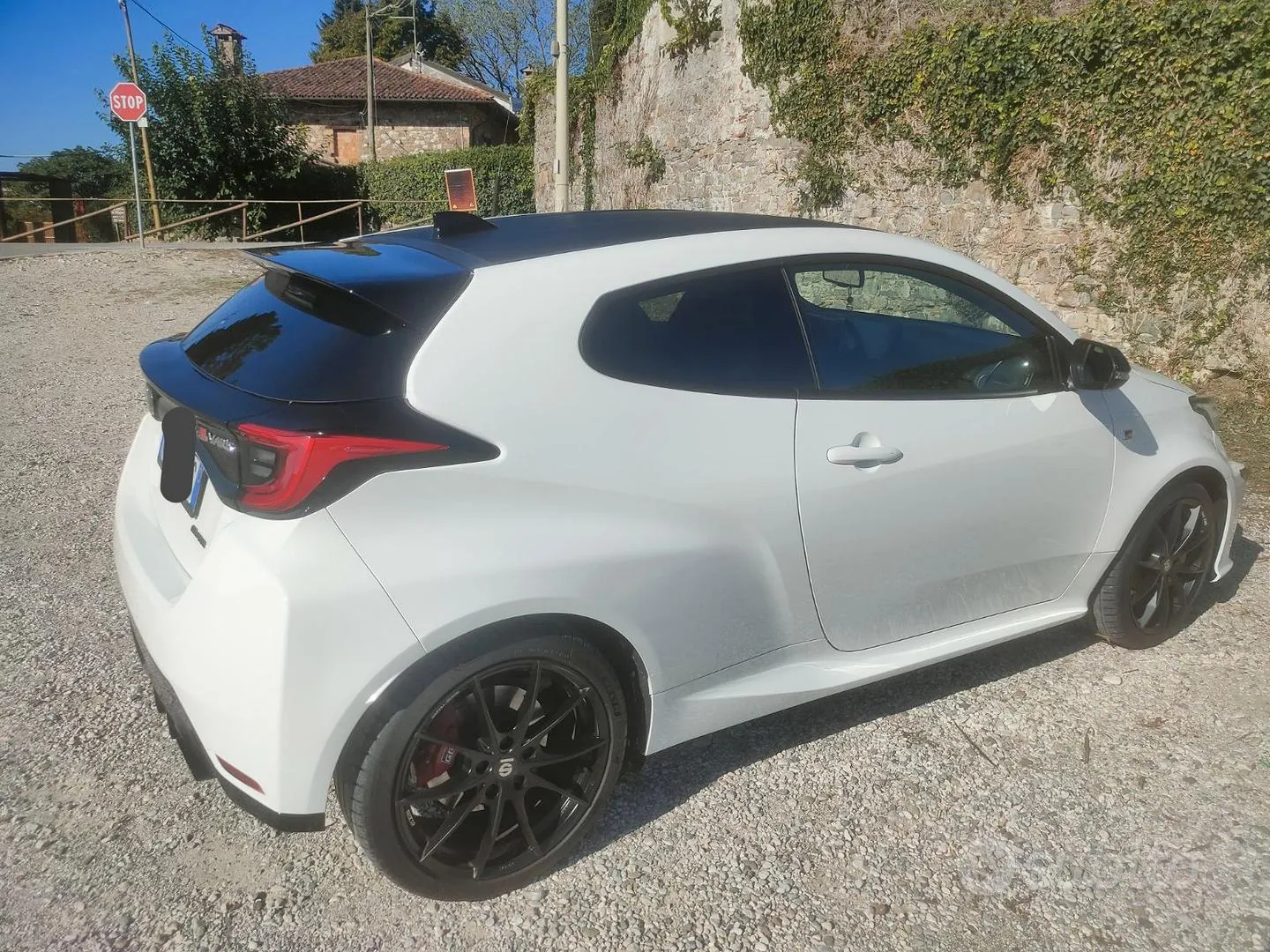 Toyota Yaris 2021 photo 3