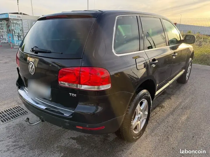 Volkswagen Touareg 2004 photo 2