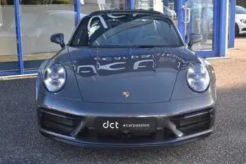 Porsche 911 2023 photo 2