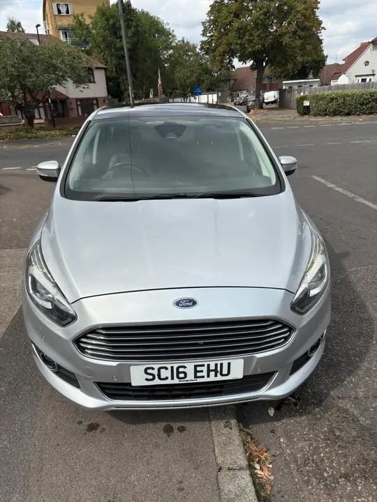 Ford S-Max