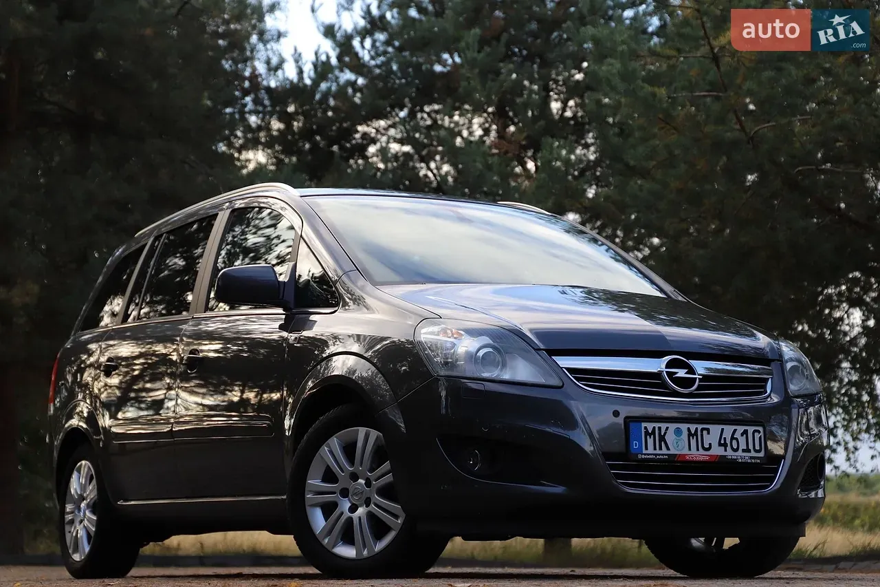 Opel Zafira 2013 photo 3