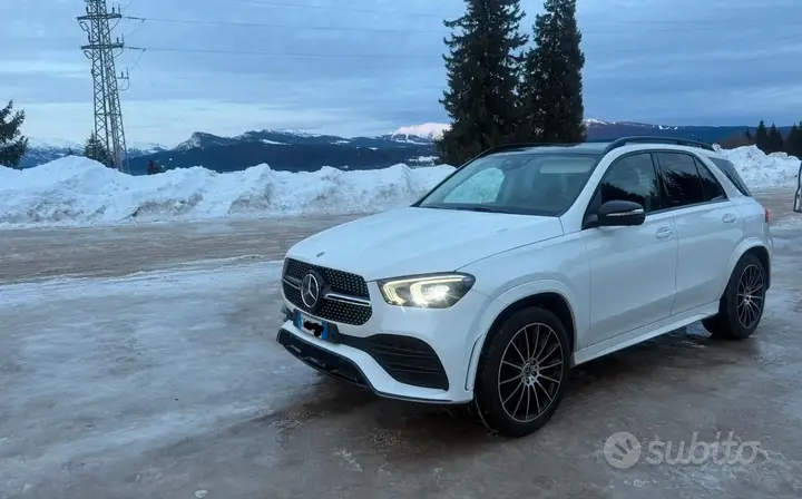 Mercedes-Benz Gle 300 2022 photo 2