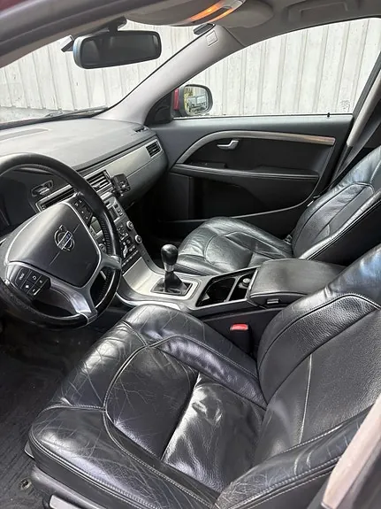Volvo V70 2011 photo 4