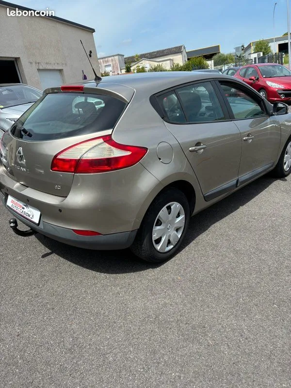 Renault Megane 2009 photo 3
