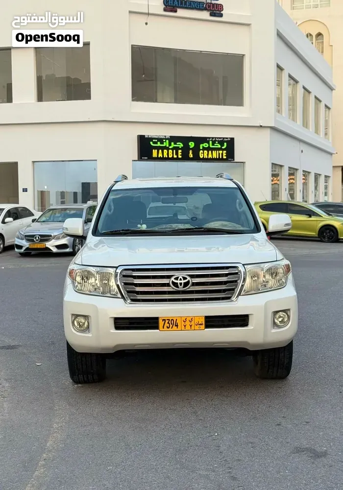 Toyota Land Cruiser 2012 photo 3