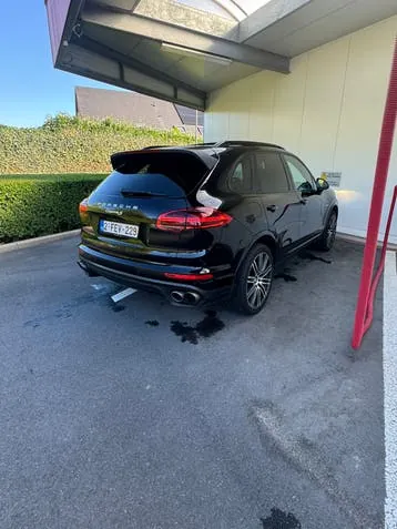 Porsche Cayenne 2016 photo 2