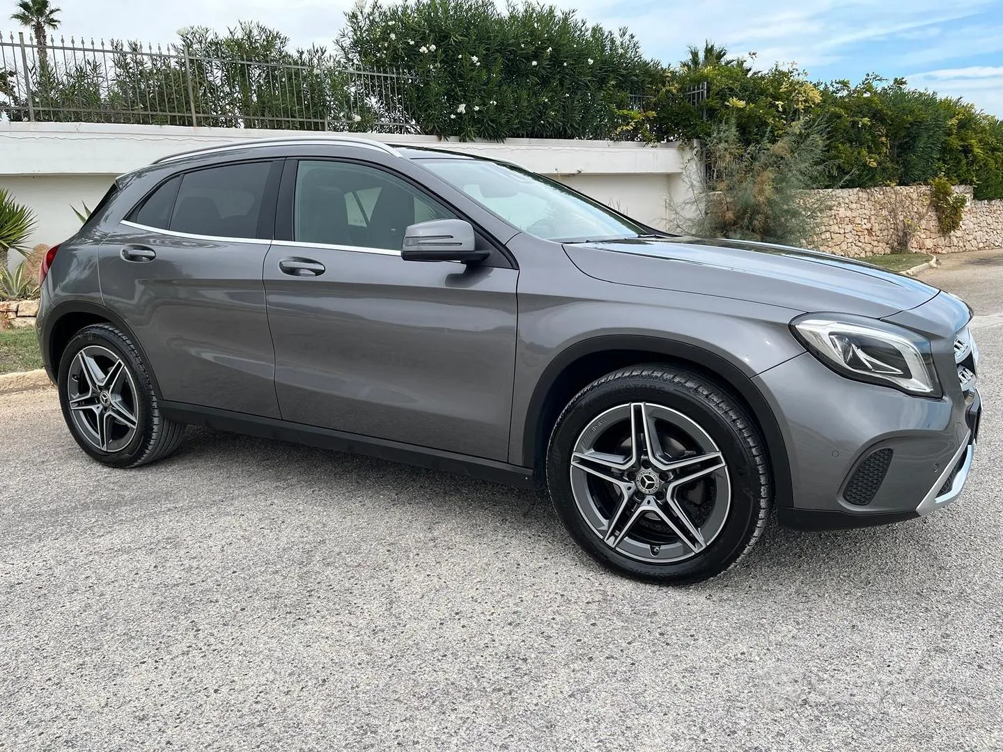 Mercedes-Benz Gla 200 2017 photo 4