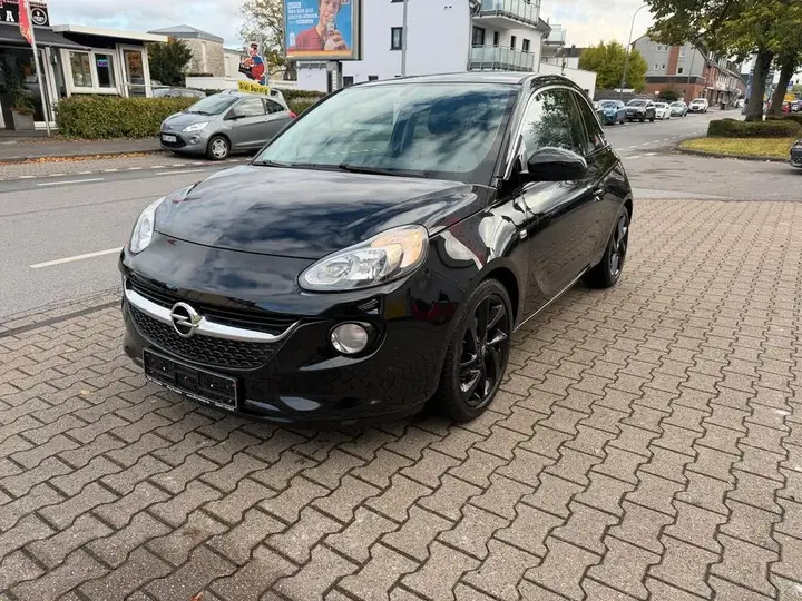 Opel Adam